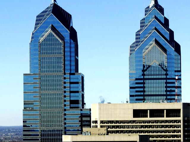 Two Liberty Place (Philadelphia, PA